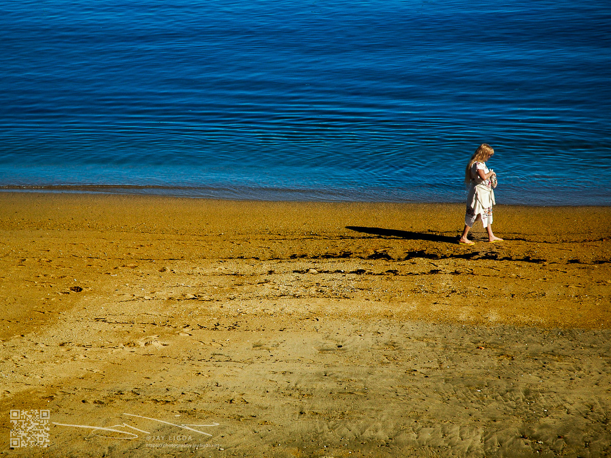 Walking Away in Peace