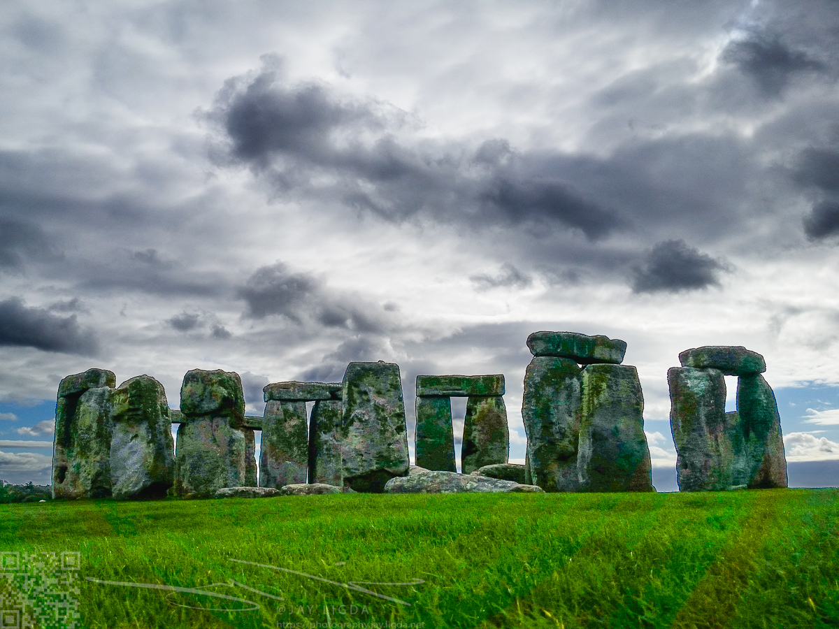 Stonehenge on Cloudy Day