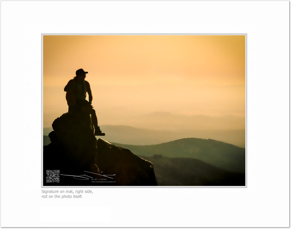 mockup-1462-030403L-BW-blank_mat