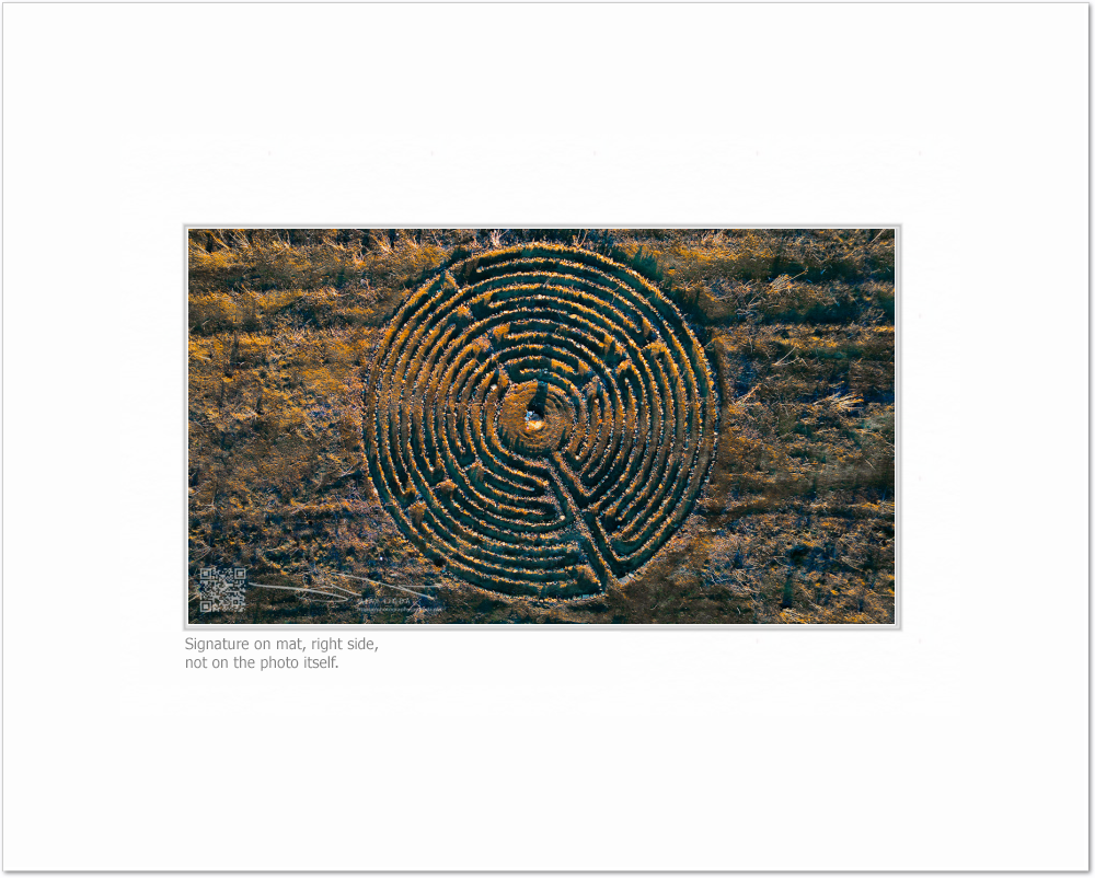 mockup-1595-041609L-BW-blank_mat