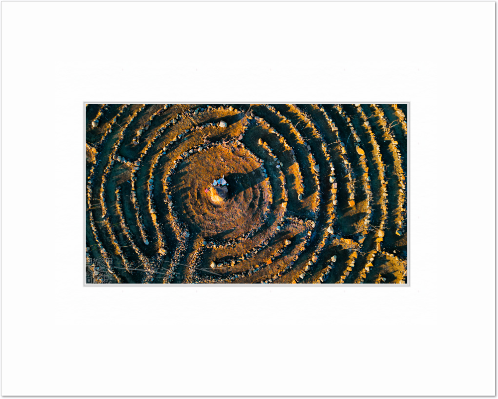 mockup-1603-041609L-BW-blank_mat