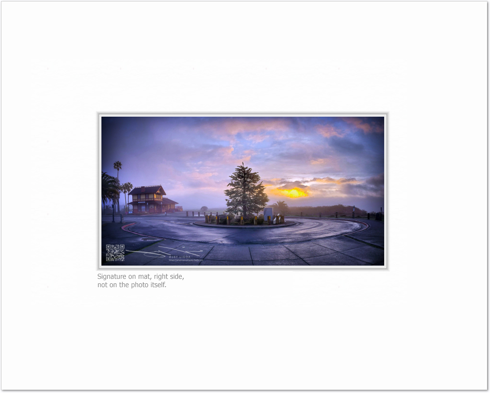 mockup-1746-021609L-BW-blank_mat