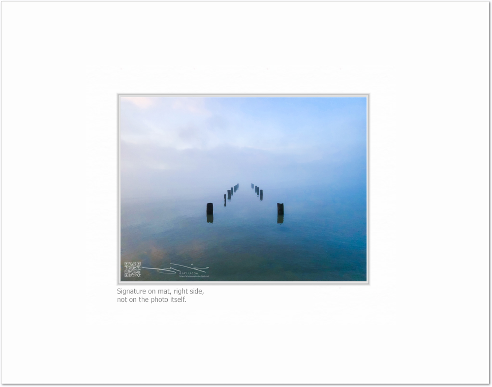 mockup-1772-040403L-BW-blank_mat