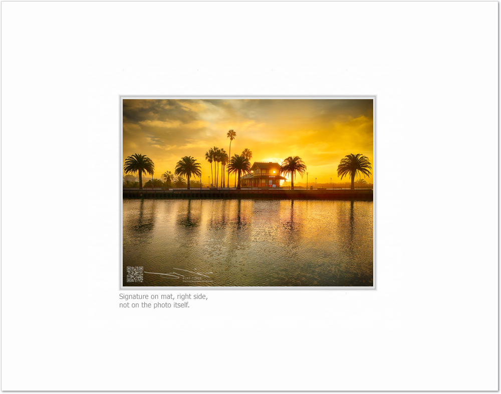 mockup-1924-040403L-BW-blank_mat